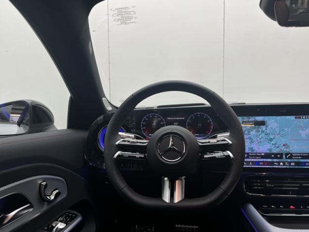 MERCEDES-BENZ CLA Coupé CLA 200 AMG Line  CLA 200 AMG Line