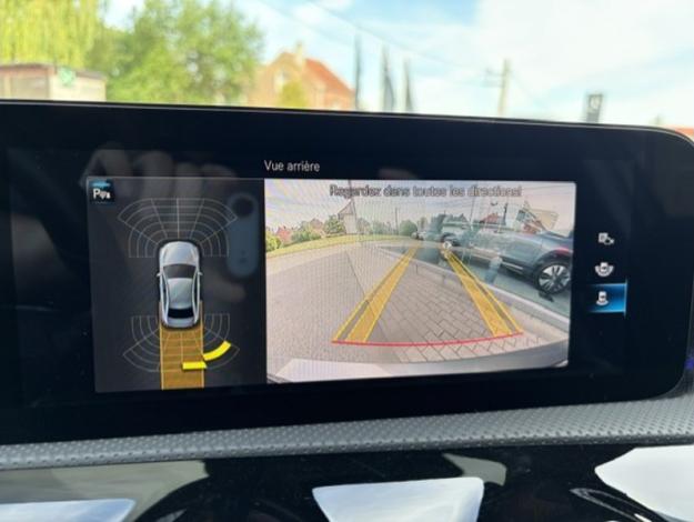 MERCEDES-BENZ A 180 d Berline Luxury Line  