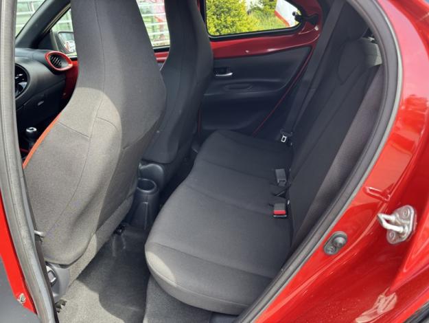TOYOTA Aygo X 1.0 VVT-i 72 Design  