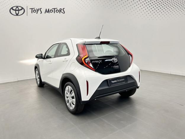 TOYOTA Aygo X 1.0 VVT-i 72 Dynamic   