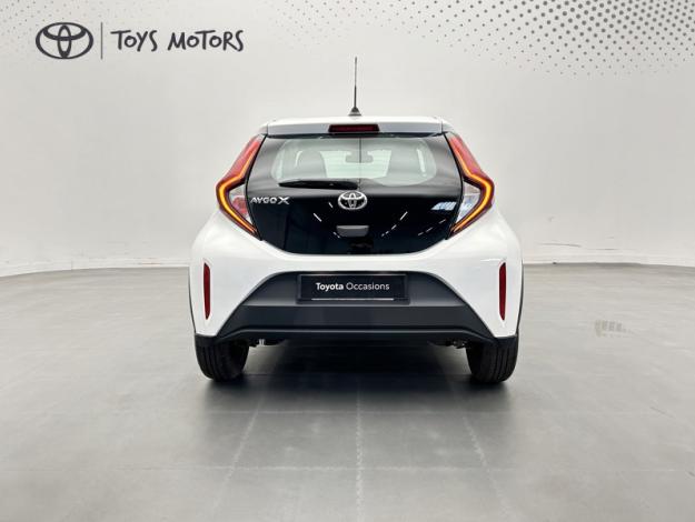 TOYOTA Aygo X 1.0 VVT-i 72 Dynamic   