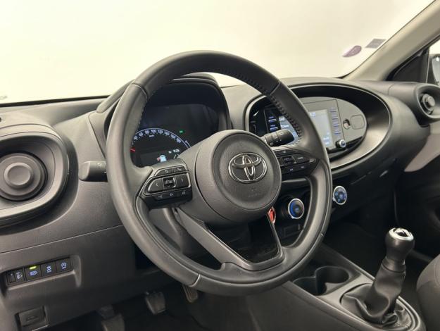 TOYOTA Aygo X 1.0 VVT-i 72 Dynamic   