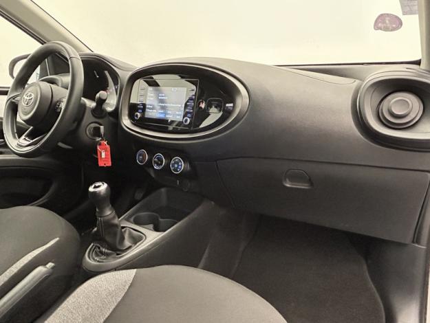 TOYOTA Aygo X 1.0 VVT-i 72 Dynamic   