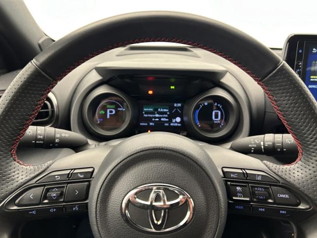 TOYOTA Yaris 116h GR SPORT  