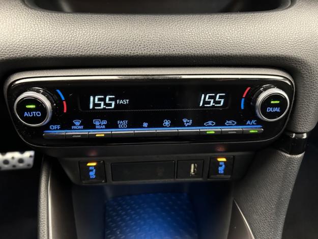 TOYOTA Yaris 116h GR SPORT  