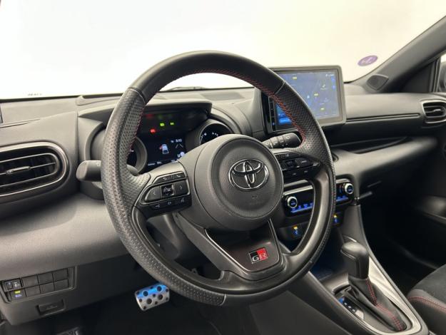 TOYOTA Yaris 116h GR SPORT  