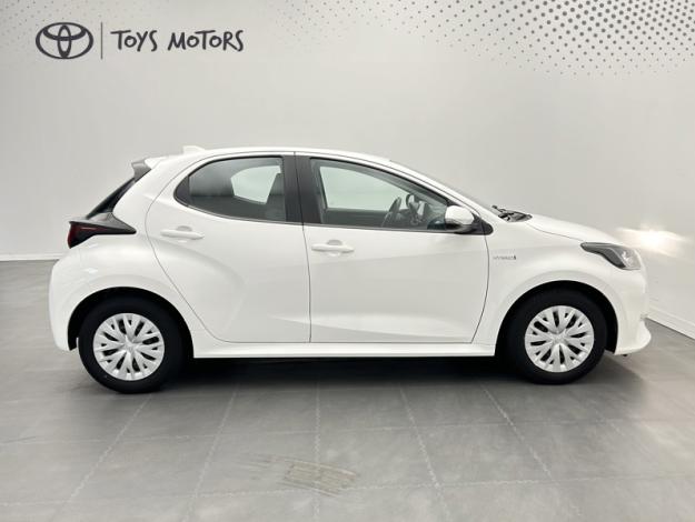 TOYOTA Yaris 116h France  