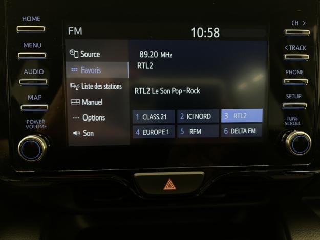 TOYOTA Yaris 116h France  