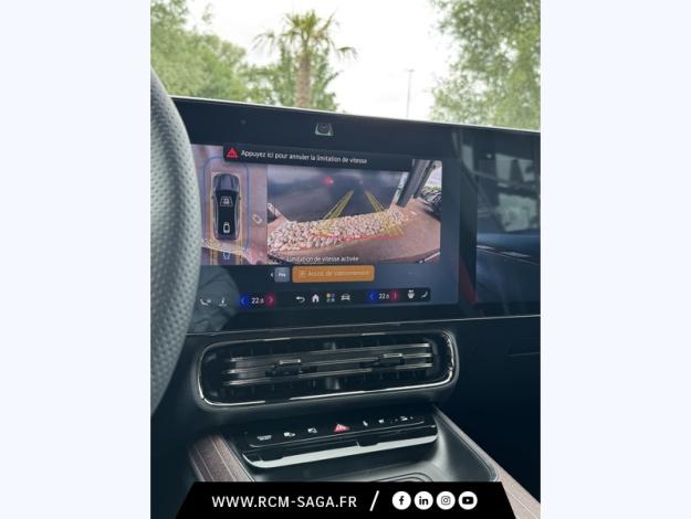 MERCEDES-BENZ CLA Coupé CLA 350 4MATIC avec technologie EQ AMG Line  CLA 350 4MATIC avec technologie EQ Limited Edition