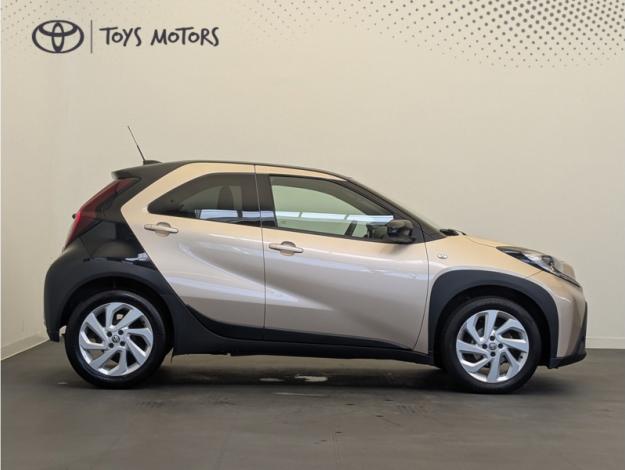 TOYOTA Aygo X 1.0 VVT-i 72 Design S-CVT  