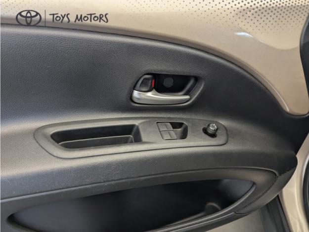 TOYOTA Aygo X 1.0 VVT-i 72 Design S-CVT  