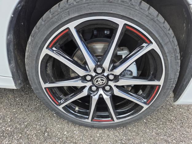 TOYOTA Yaris 116h GR SPORT  1.5 116 ch 