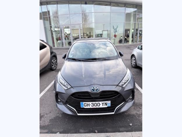 TOYOTA Yaris 116h Iconic  