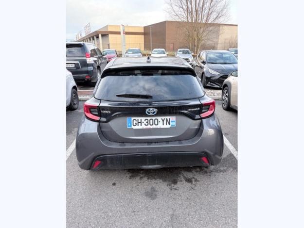 TOYOTA Yaris 116h Iconic  