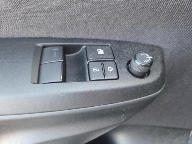 TOYOTA Yaris 116h Dynamic  1.5 116 ch 