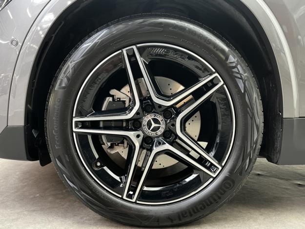 MERCEDES-BENZ GLA 200 d AMG Line  