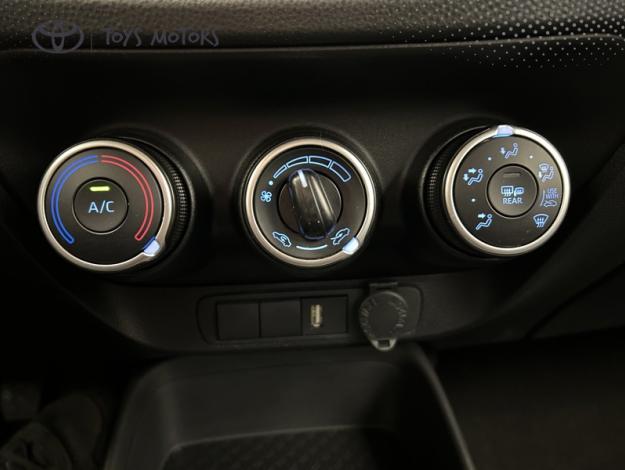TOYOTA Aygo X 1.0 VVT-i 72 Dynamic   