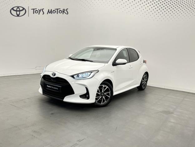 TOYOTA Yaris 116h Design  