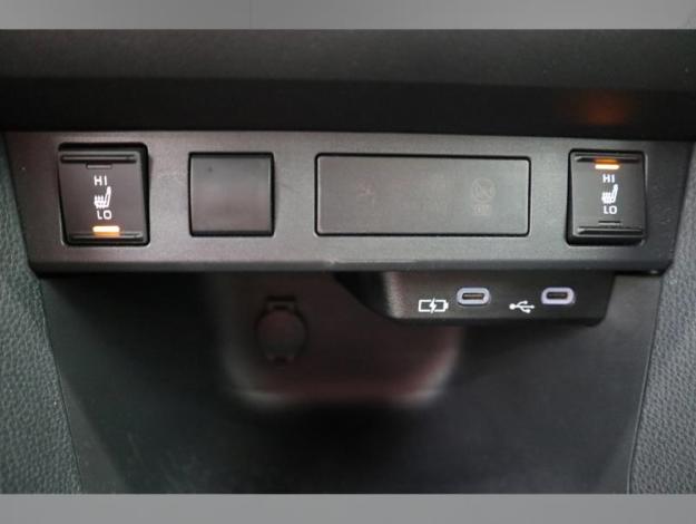 TOYOTA Yaris Cross 1.5 HYBRID 130H DESIGN Cargo  