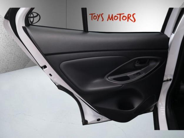 TOYOTA Yaris Cross 1.5 HYBRID 130H DESIGN Cargo  