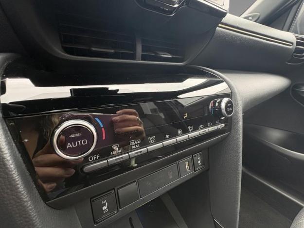 TOYOTA Yaris Cross 1.5 HYBRID 116H TRAIL Pano Tech  