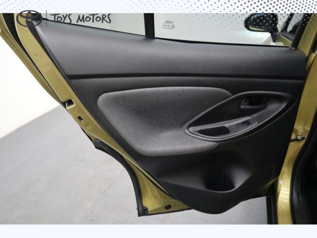 TOYOTA Yaris Cross 116h 2WD Collection Pano   