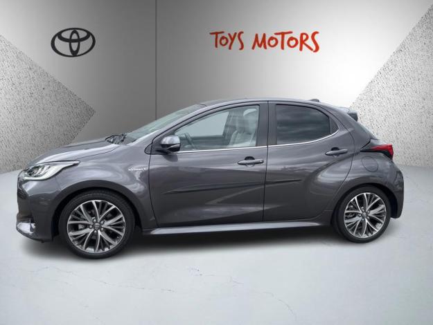 TOYOTA Yaris 116h Iconic Pano, Tech, Nav  1.5 116 ch 