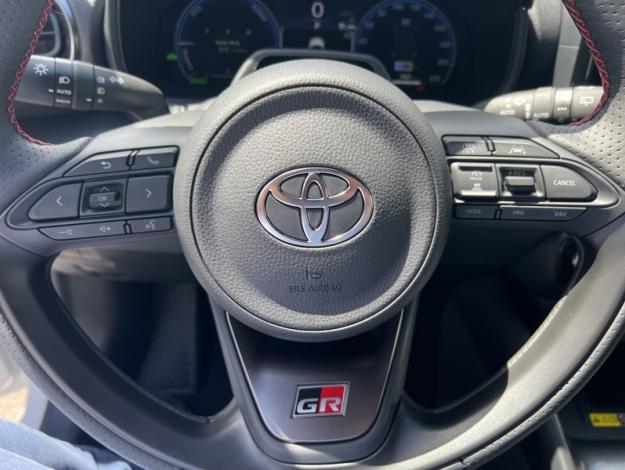 TOYOTA Yaris YARIS HYBRIDE 130H GR SPORT MY26  YARIS HYBRIDE 130H GR SPORT MY26