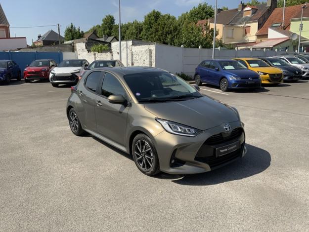 TOYOTA Yaris 1.5 116h Design MY22  