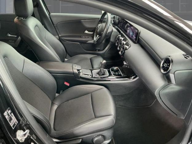 MERCEDES-BENZ A 180 A 180 Compacte  