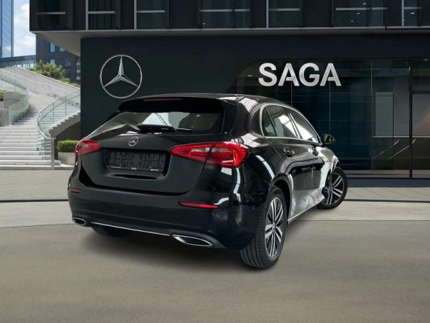 MERCEDES-BENZ A 180 Progressive  
