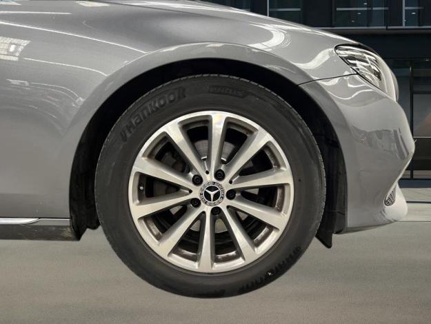 MERCEDES-BENZ E 200 d break Avantgarde  