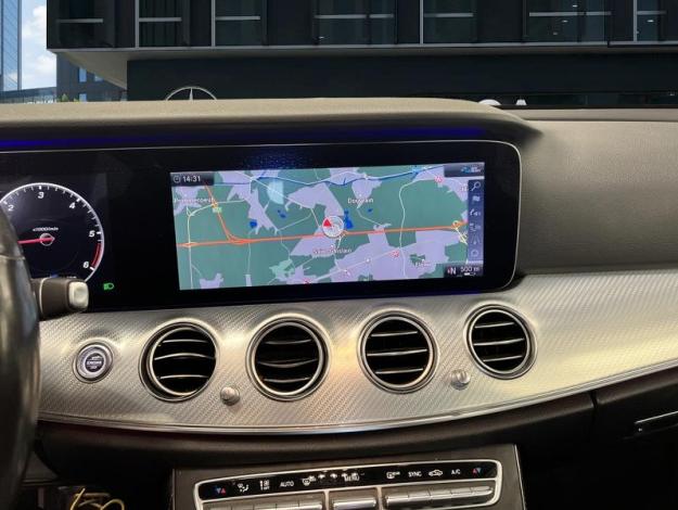 MERCEDES-BENZ E 200 d break Avantgarde  