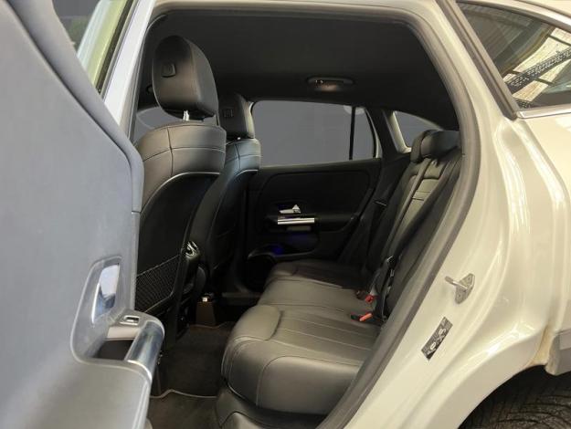 MERCEDES-BENZ GLA 200 d Progressive  
