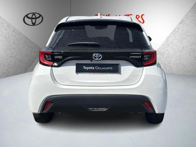 TOYOTA Yaris 116h Design  