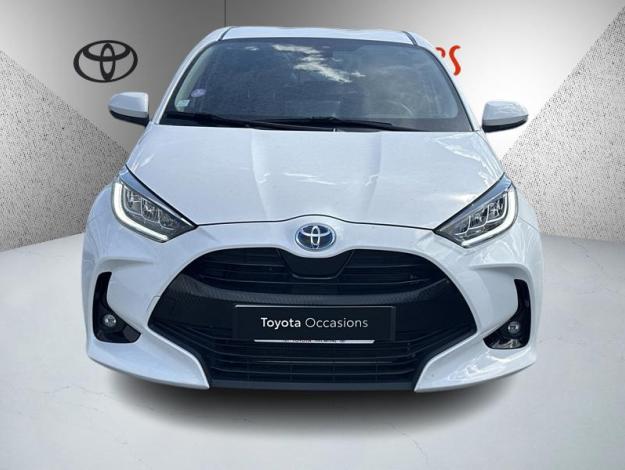 TOYOTA Yaris 116h Design  