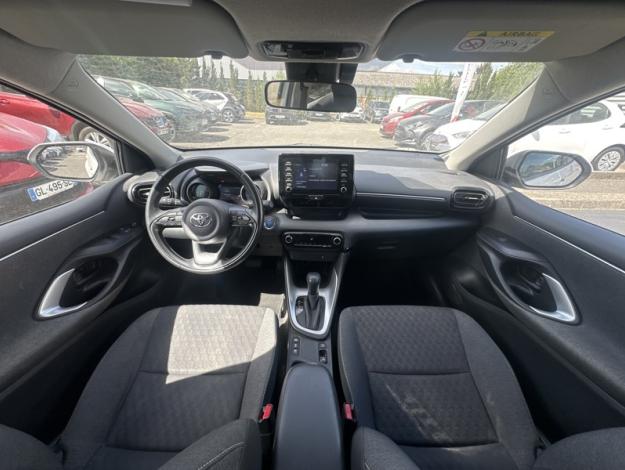 TOYOTA Yaris 116h Design  