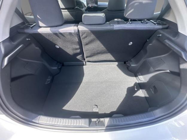 TOYOTA Yaris 116h Dynamic  