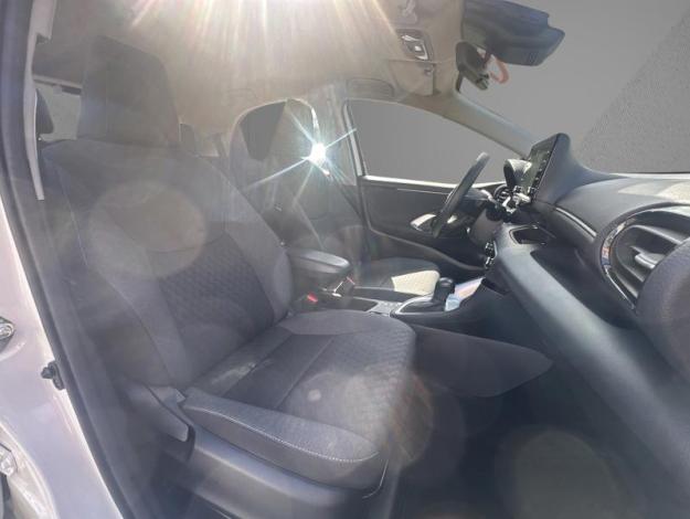 TOYOTA Yaris 116h Dynamic  