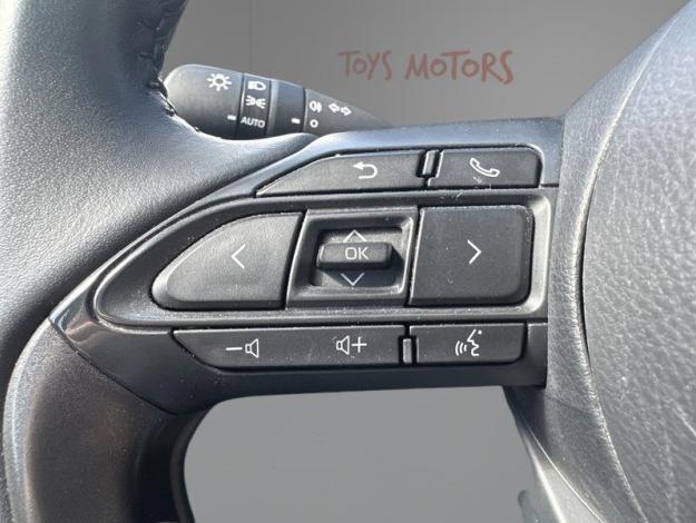 TOYOTA Yaris 116h Dynamic  