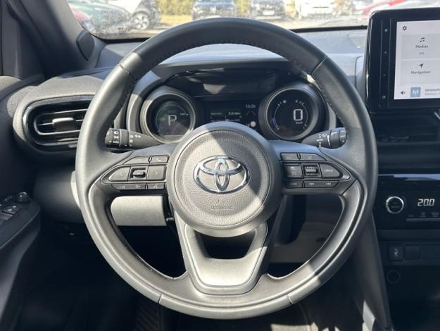 TOYOTA Yaris Cross 116h Design Cargo   