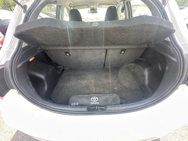 TOYOTA Yaris 70 VVT-i Ultimate  