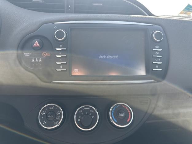 TOYOTA Yaris 70 VVT-i Ultimate  