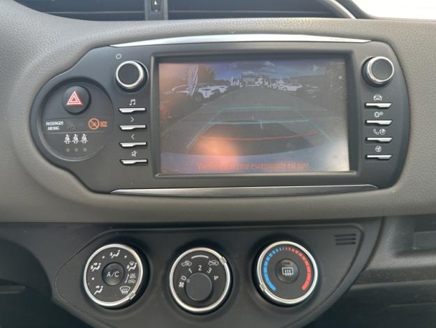 TOYOTA Yaris 70 VVT-i Ultimate  