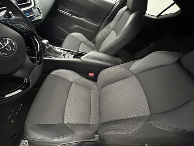 TOYOTA C-HR 1.8 Hybride 122 Design   