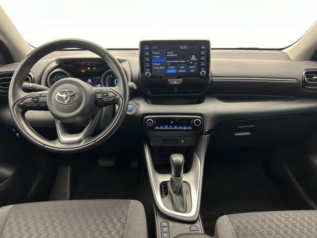 TOYOTA Yaris 116h Design  PACK CONFORT 