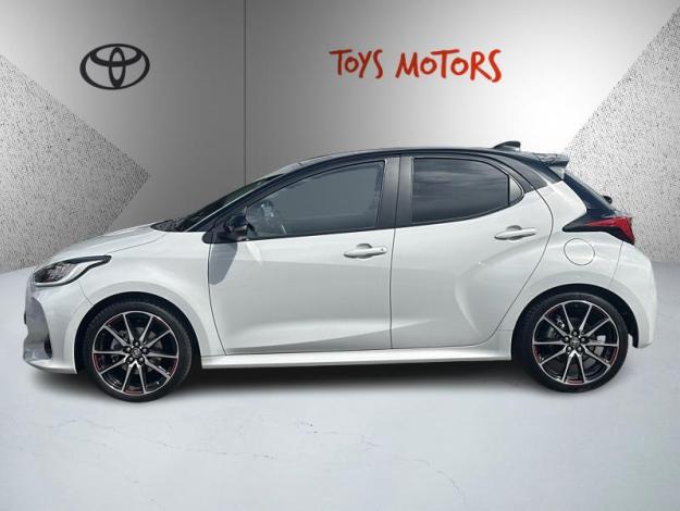 TOYOTA Yaris 116h GR SPORT  