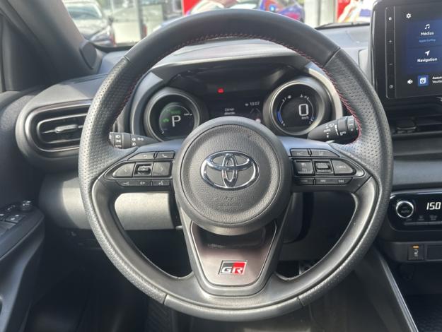 TOYOTA Yaris 116h GR SPORT  