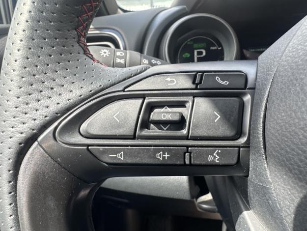 TOYOTA Yaris 116h GR SPORT  