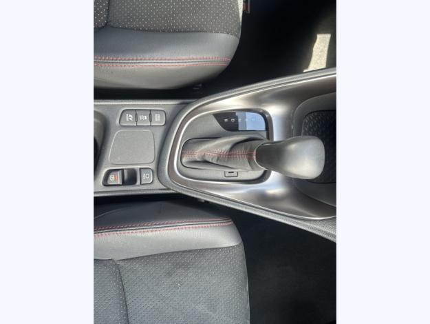 TOYOTA Yaris 116h GR SPORT  